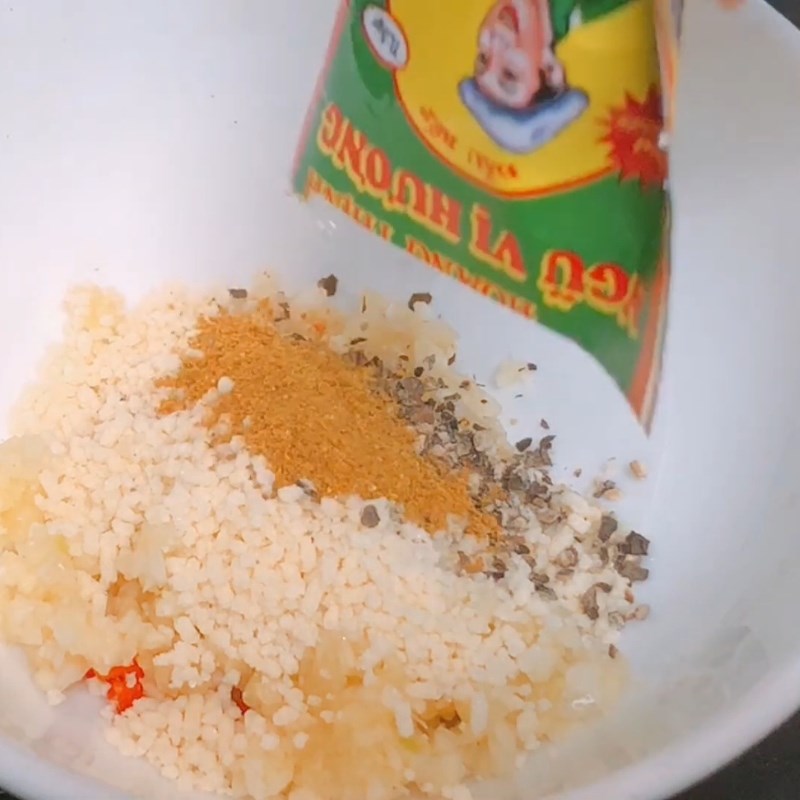 Bước 1 Sơ chế và pha chế gia vị ướp thịt rán ngũ vị hương Thịt rán ngũ vị hương