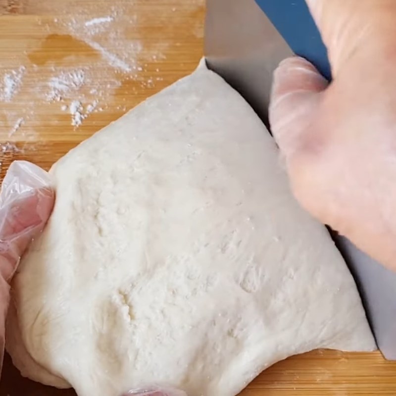 Bước 3 Tạo hình bánh giò cháo quẩy Giò cháo quẩy