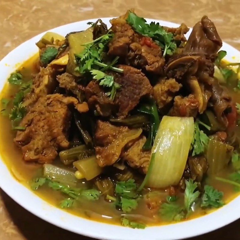 Bước 5 Thành phẩm Thịt bò om dưa