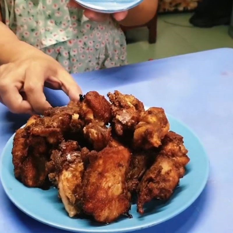 Bước 4 Thành phẩm Cách làm gà tẩm bột chiên giòn aji quick