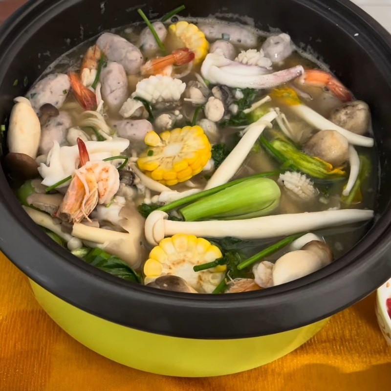 Bước 5 Thành phẩm Lẩu nấm hải sản