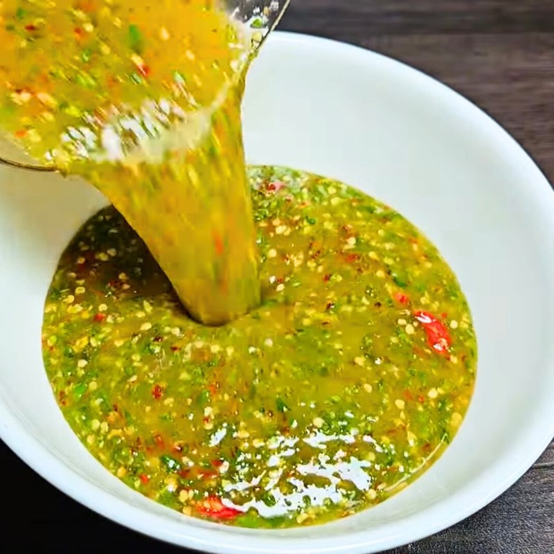 Bước 3 Thành phẩm Sốt chấm gà luộc muối ớt xanh