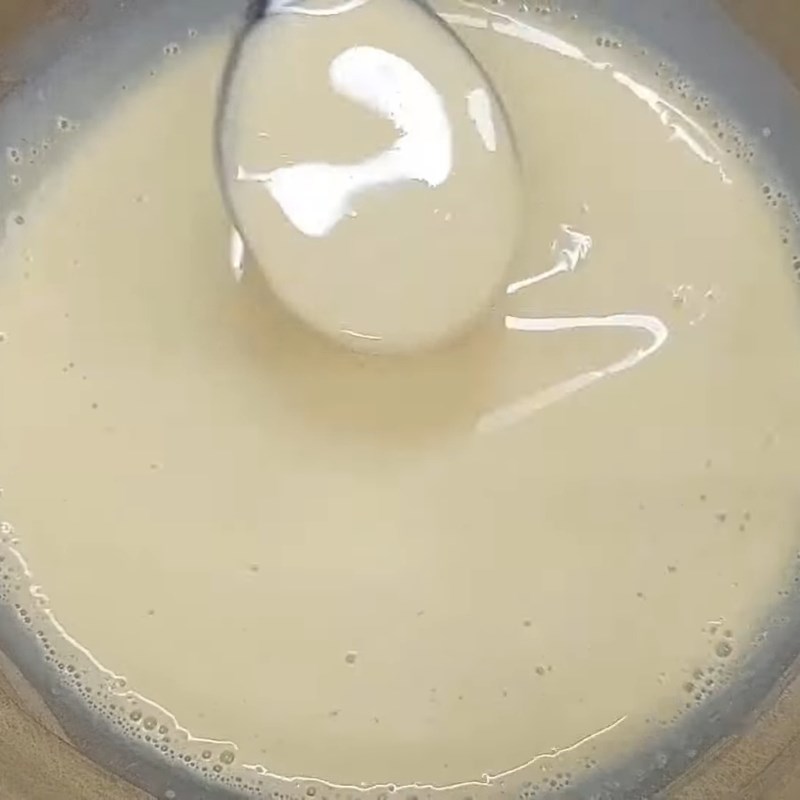 Bước 1 Trộn bột bánh chuối hấp Bánh chuối hấp bằng bột năng