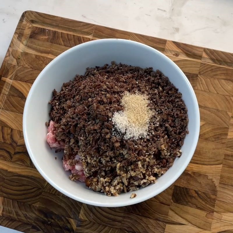 Bước 3 Trộn nhân thịt nhồi mướp đắng hấp Mướp đắng nhồi thịt hấp