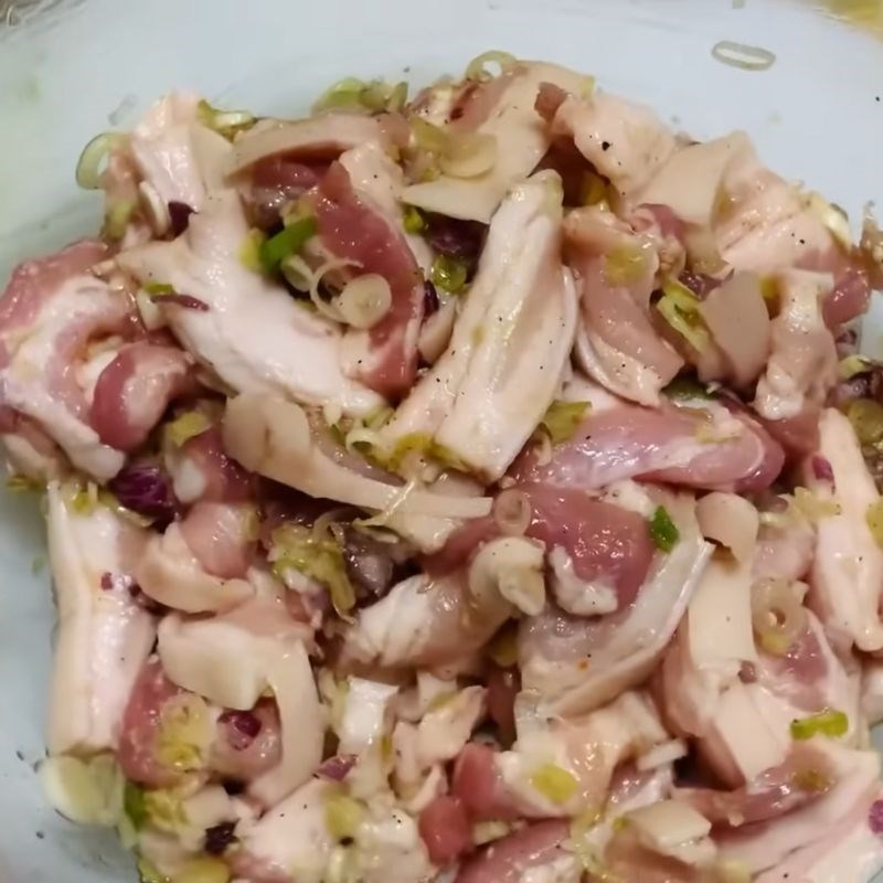 Bước 2 Ướp chả thơm lừng, đậm đà Ướp thịt nướng miền bắc