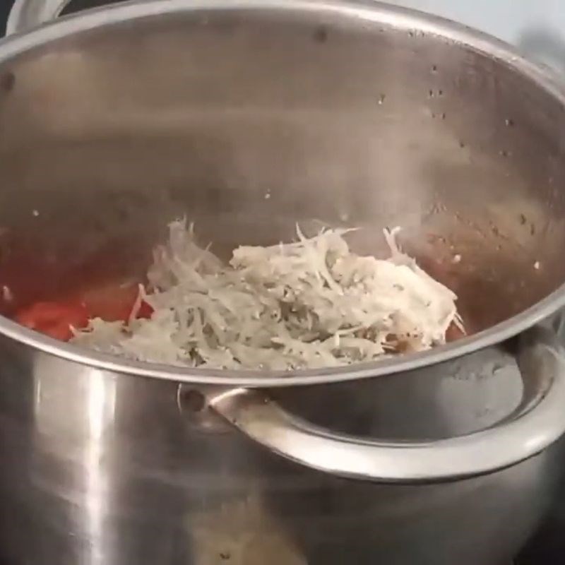 Bước 2 Xào cà chua và cá mờm sữa Canh lá lằng