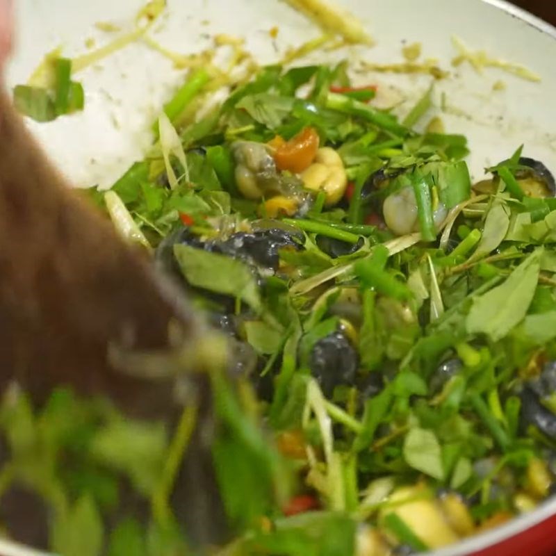 Bước 6 Xào ốc nhồi sả ớt Ốc nhồi xào sả ớt