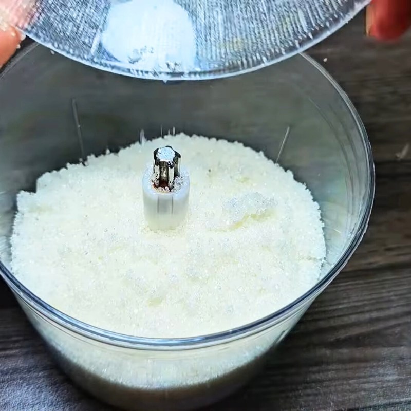 Bước 2 Xay nhuyễn ớt và các nguyên liệu Sốt chấm gà luộc muối ớt xanh