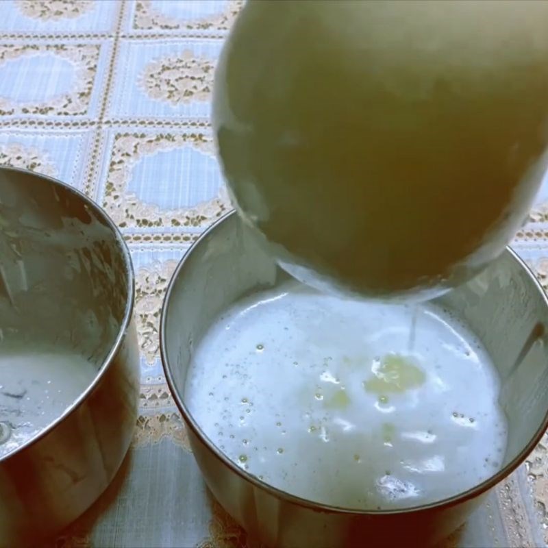 Bước 3 Xay và lọc sữa hạt sen đậu xanh Sữa hạt sen đậu xanh