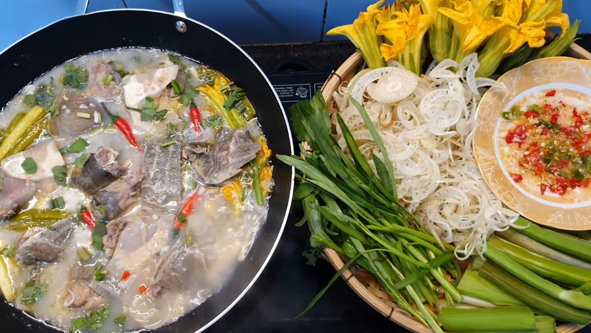 Lẩu ba ba nấu mẻ