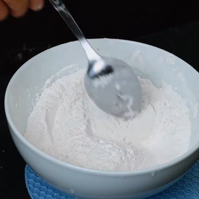 Bước 4 Áo bột chiên giòn cho khoai Khoai tây chiên giòn lâu