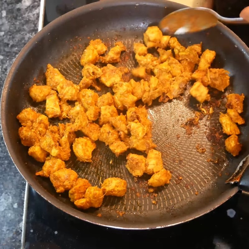 Bước 4 Áp chảo thịt gà Bánh tacos Pháp