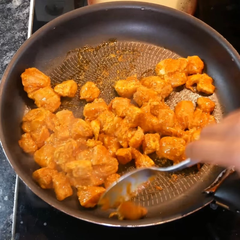 Bước 4 Áp chảo thịt gà Bánh tacos Pháp