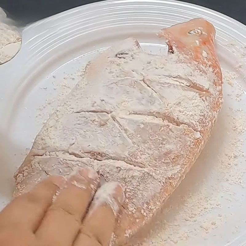 Bước 2 Bí quyết ướp cá chiên giòn da Ướp cá chiên giòn