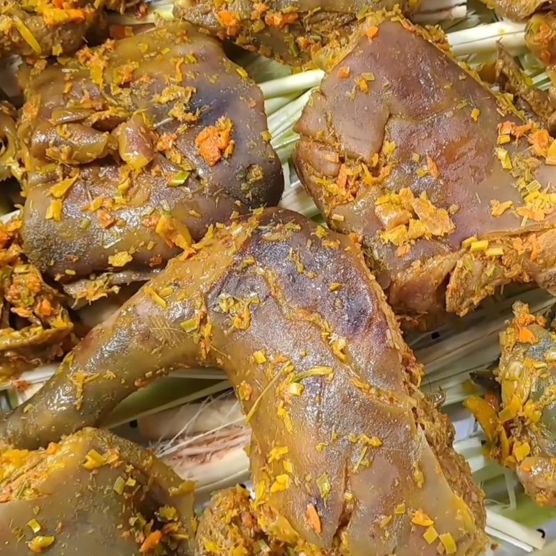 Bước 4 Cách hấp cầy hương sả thơm lừng Cầy hương hấp