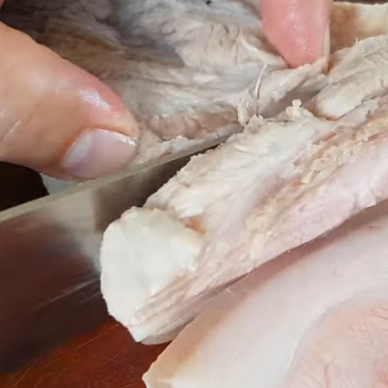 Bước 1 Sơ chế thịt ba rọi Thịt xào mắm ruốc sả