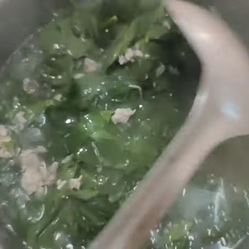 Bước 2 Cách nấu canh lá lốt thịt heo bằm Canh lá lốt nấu thịt heo