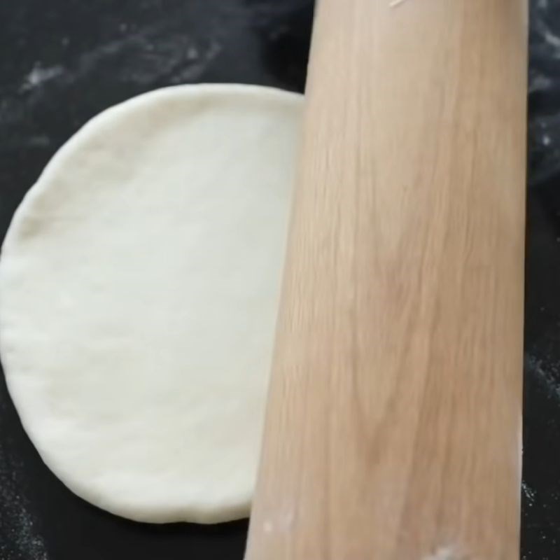 Bước 6 Cán bột và tạo hình bánh bao Bột bánh bao