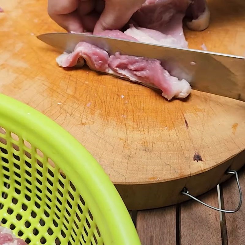 Bước 2 Cắt thịt và chuẩn bị gia vị ướp thịt dê nướng Ướp dê nướng