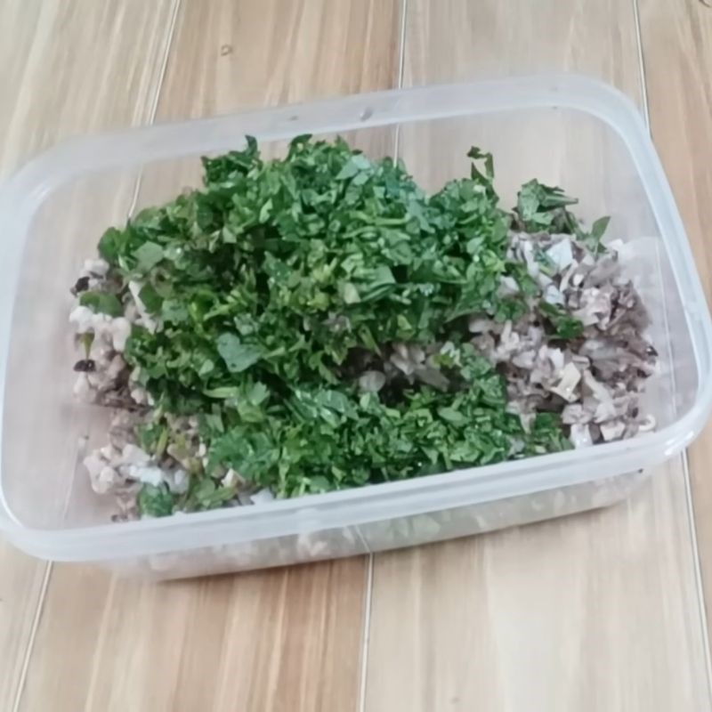 Bước 2 Chuẩn bị nhân Tiết canh lợn