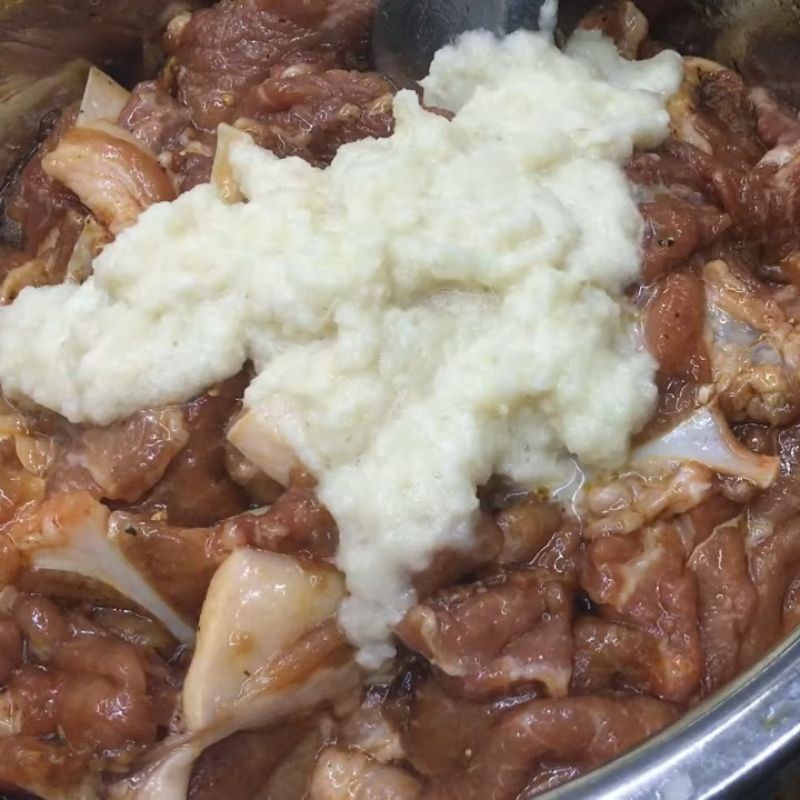 Bước 3 Công thức ướp thịt nạc vai thái mỏng Ướp chả nướng