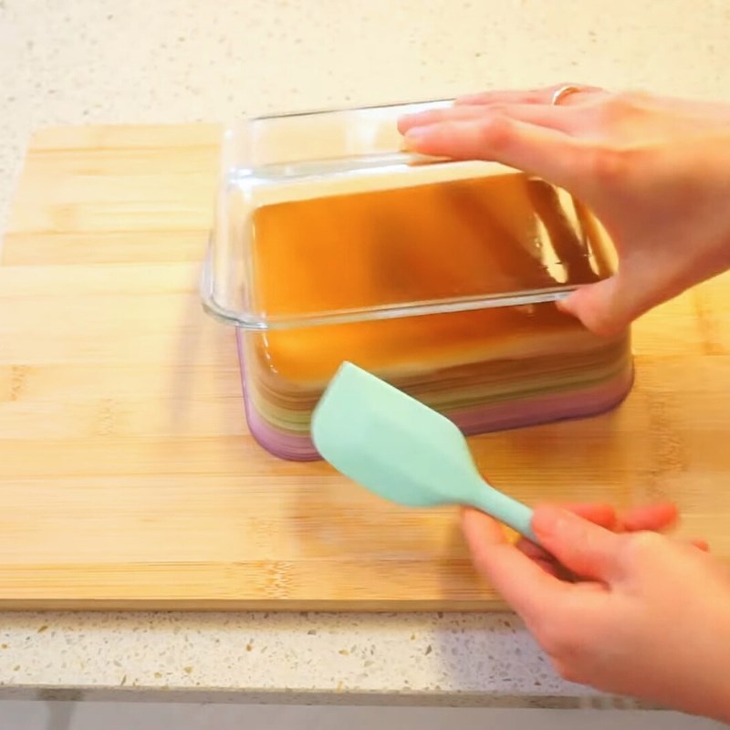 Bước 7 Đổ rau câu ngàn lớp không tách lớp Rau câu ngàn lớp