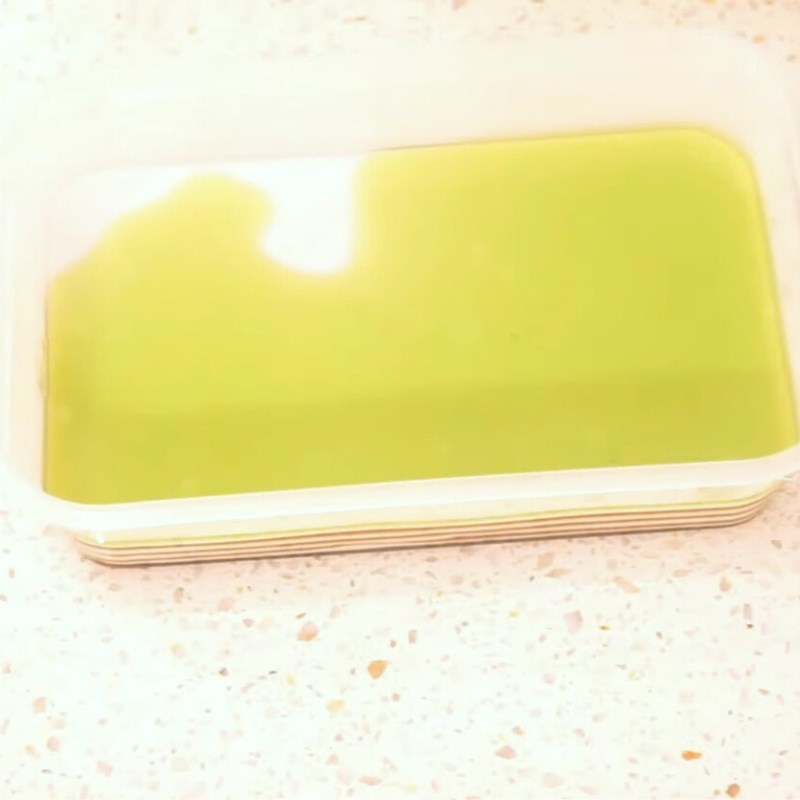 Bước 7 Đổ rau câu ngàn lớp không tách lớp Rau câu ngàn lớp