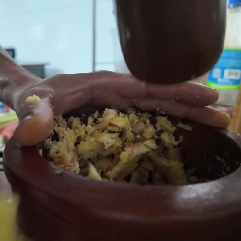 Bước 2 Giã nhuyễn gia vị ướp giả cầy Thịt lợn nấu giả cầy