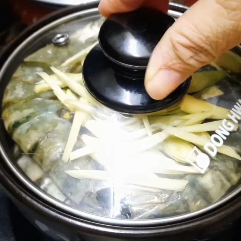 Bước 4 Hấp tôm sả gừng Tôm hấp sả gừng