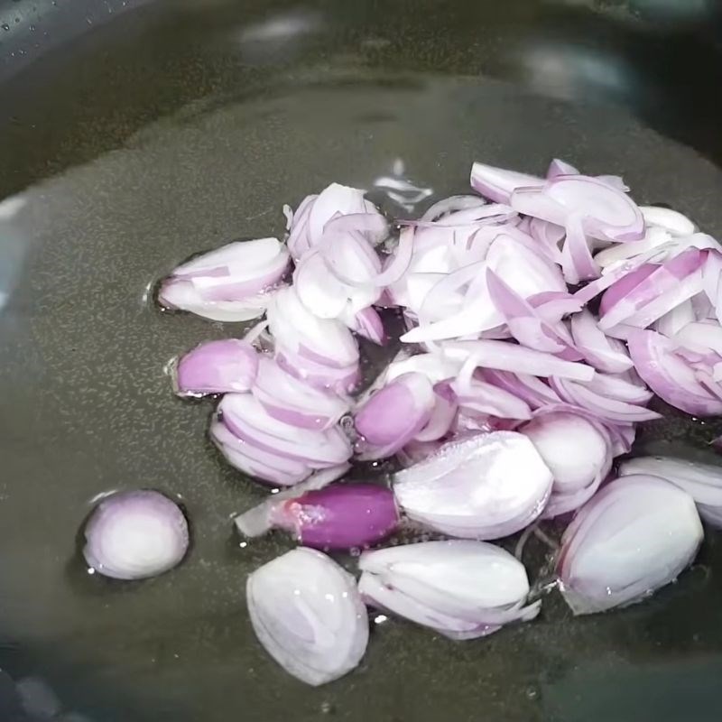 Bước 4 Làm hành phi và mỡ hành béo ngậy Cá lóc hấp cuốn bánh tráng