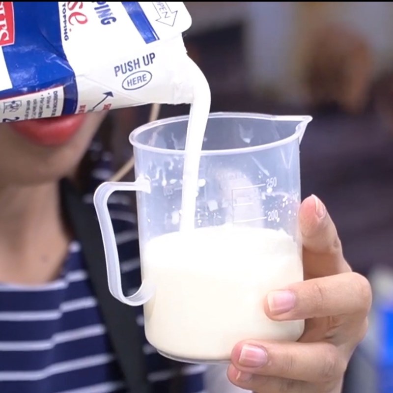 Bước 3 Làm kem trứng nướng Trà sữa trứng nướng