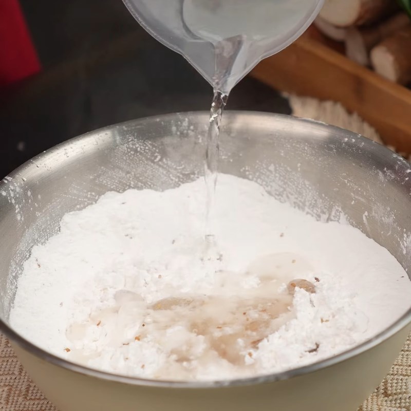 Bước 2 Làm trân châu vừng rang dai ngon Chè sắn nóng