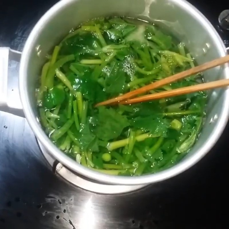 Bước 2 Luộc rau bí đúng cách Rau bí luộc