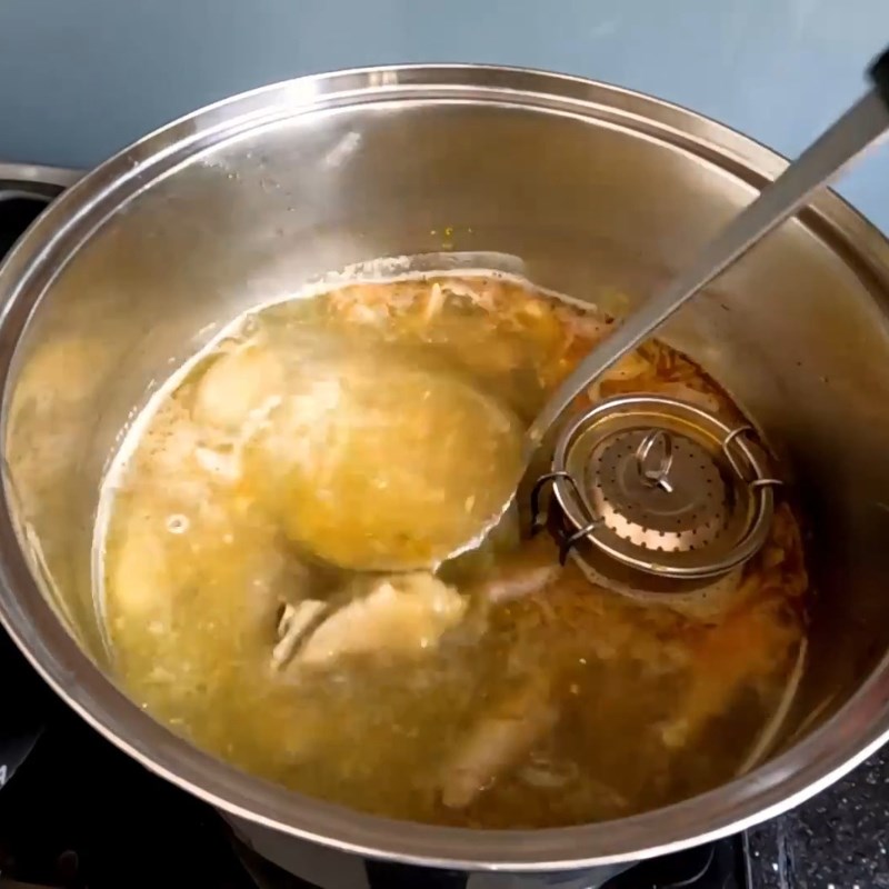 Bước 6 Nấu lẩu gà hấp hèm Gà hấp hèm