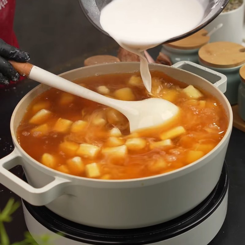 Bước 3 Nấu nước chè sắn nóng Chè sắn nóng