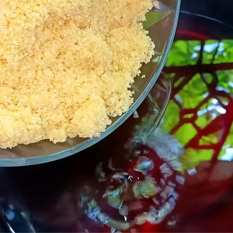 Bước 2 Nấu nước đường mắm Nước mắm nấu với thơm