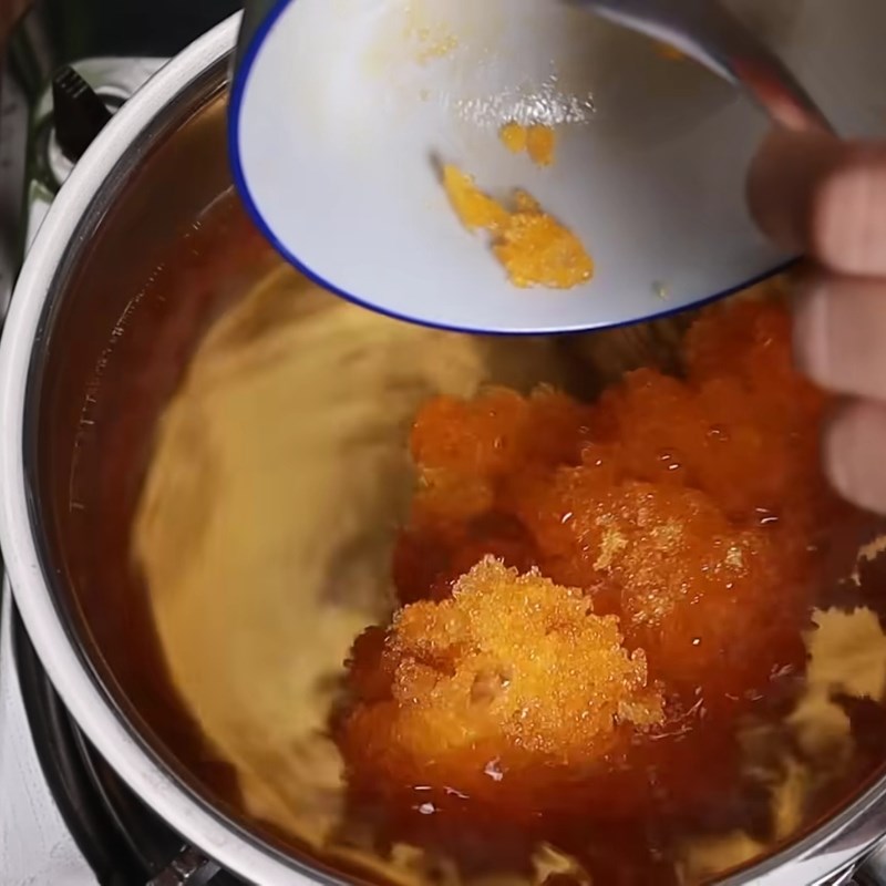 Bước 1 Nấu nước mắm và các nguyên liệu cơ bản Nước mắm đặc kẹo