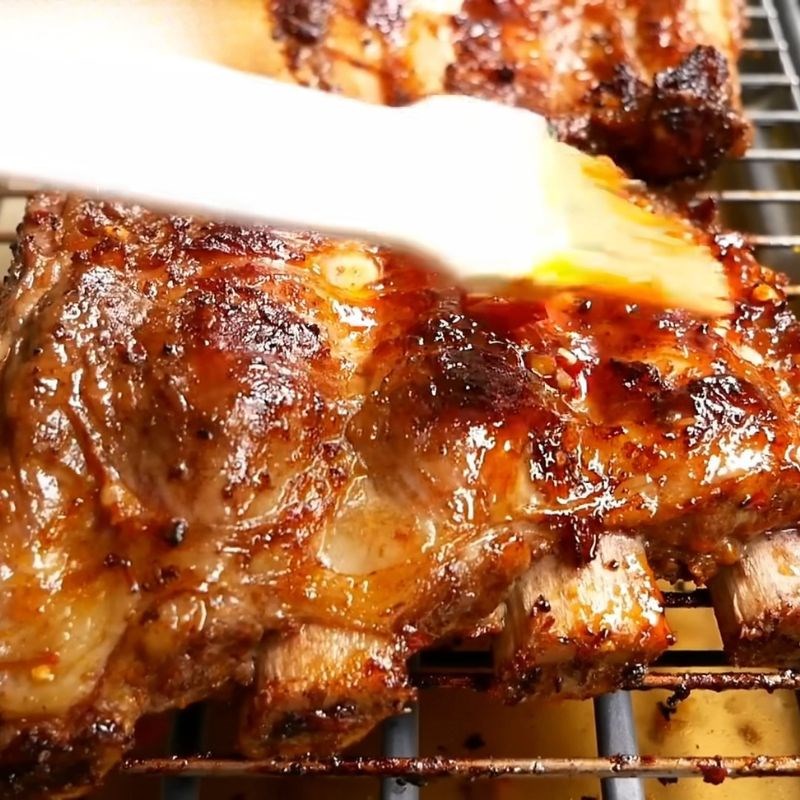 Bước 4 Nướng sườn bò mềm mọng Ướp sườn bò nướng