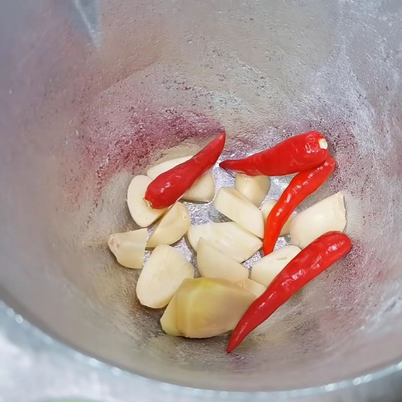 Bước 5 Pha nước chấm gừng ớt chua cay mặn ngọt Ướp cá hấp