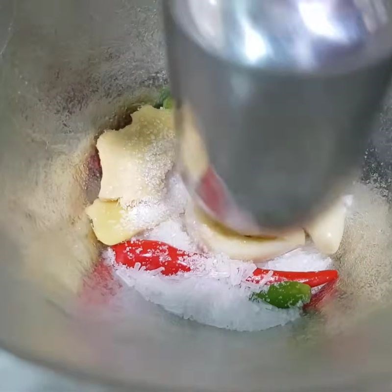 Bước 5 Pha nước mắm chấm chua cay đậm đà Cá lóc hấp cuốn bánh tráng