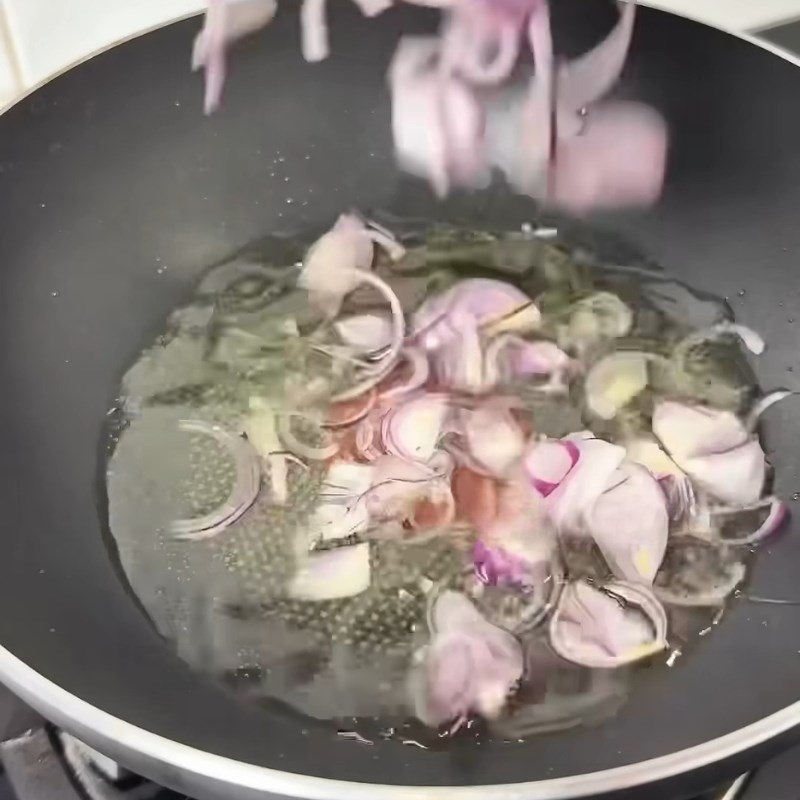 Bước 2 Phi thơm hành tím Đậu hũ non hấp sốt xì dầu