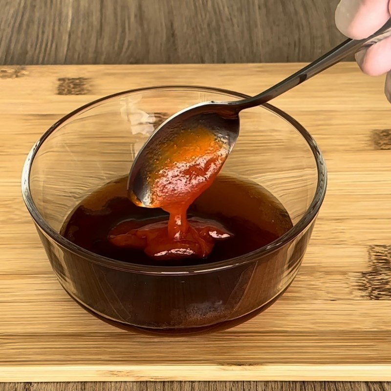 Bước 2 Sơ chế các nguyên liệu khác Kho quẹt tôm thịt