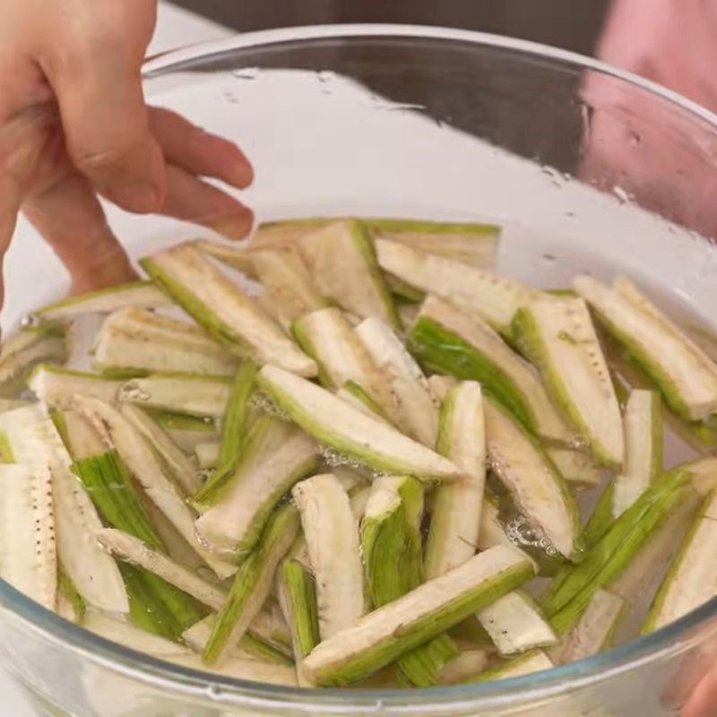 Bước 6 Sơ chế đồ ăn kèm cuốn gỏi Ướp cá nướng ngon