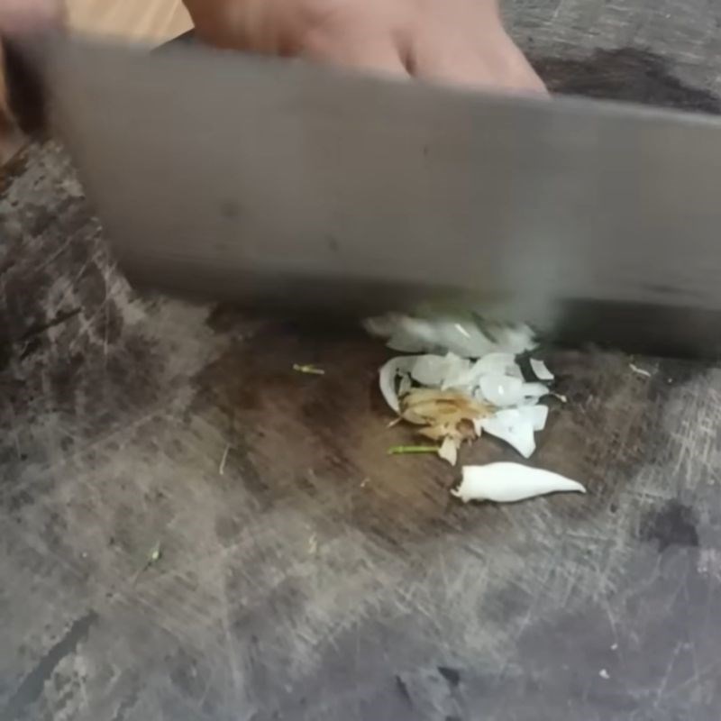 Bước 1 Sơ chế nguyên liệu Tiết canh lợn