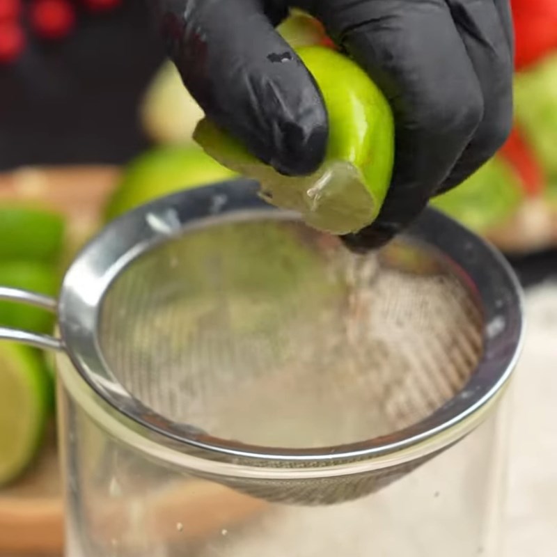 Bước 1 Sơ chế nguyên liệu và chuẩn bị gia vị Nước trộn nộm