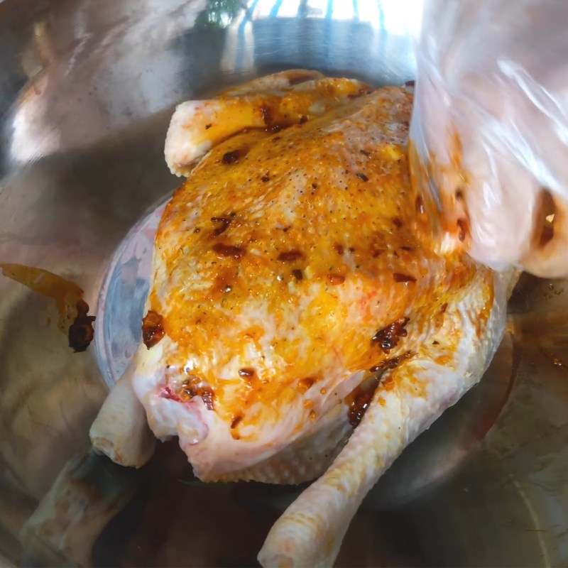 Bước 1 Sơ chế và ướp gà không lối thoát Gà không lối thoát