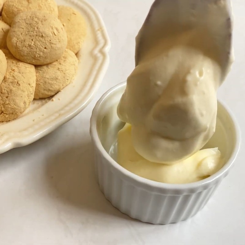 Bước 4 Tạo hình bánh mochi và hoàn thành Mochi chấm kem sữa