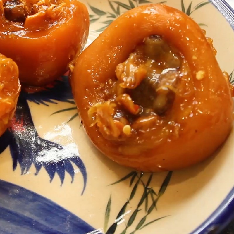 Bước 4 Thành phẩm Giò heo kho nước dừa