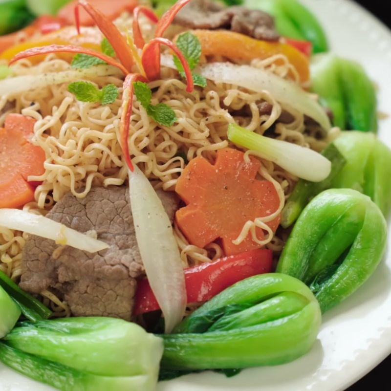 Bước 7 Thành phẩm Mì tôm Hảo Hảo xào