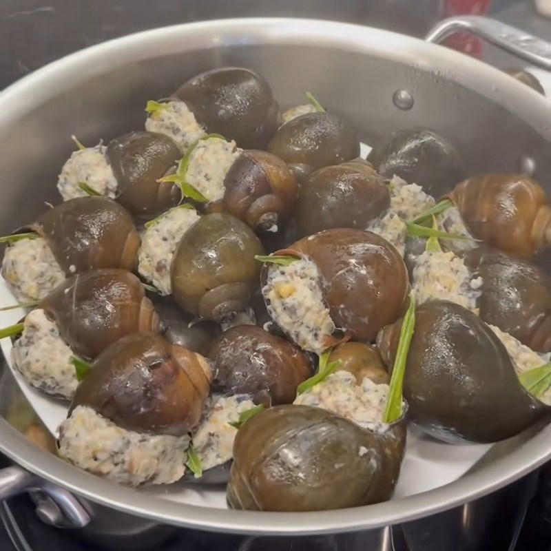 Bước 5 Thành phẩm Ốc hấp lá gừng